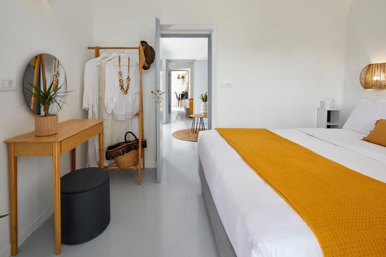 Lamina Guest House Perissa Exterior photo