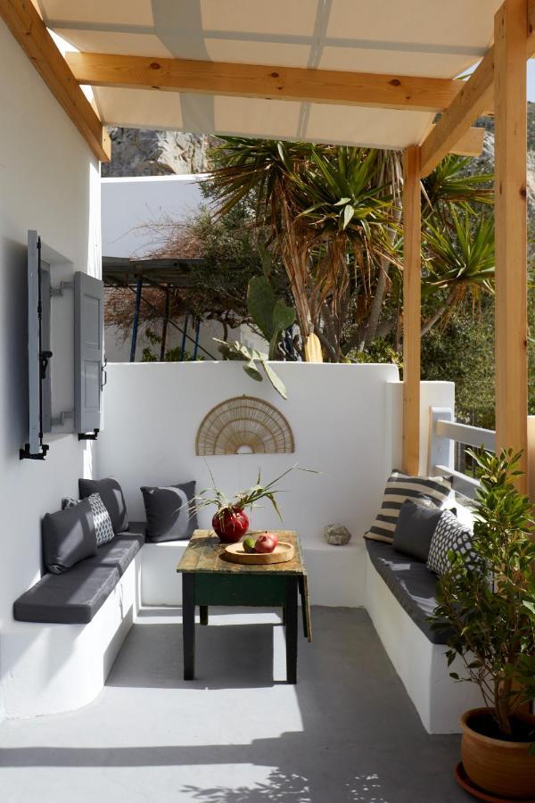 Lamina Guest House Perissa Exterior photo